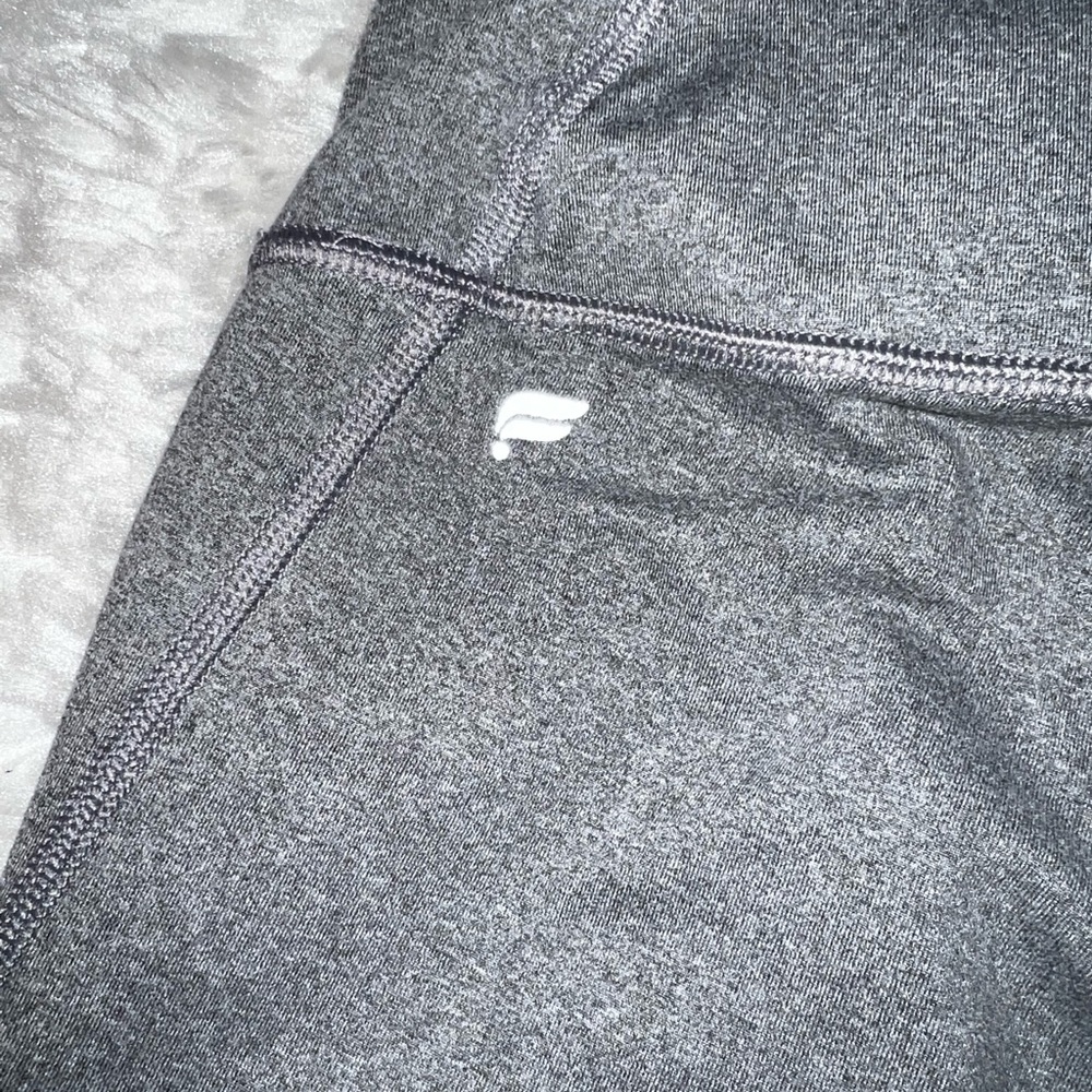 grey fabletics athletic leggings